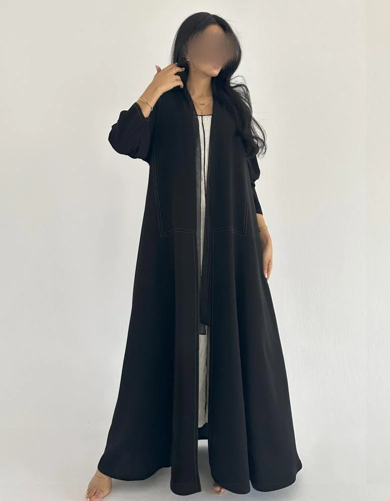 كريب اسود ملكي كلوش عملي